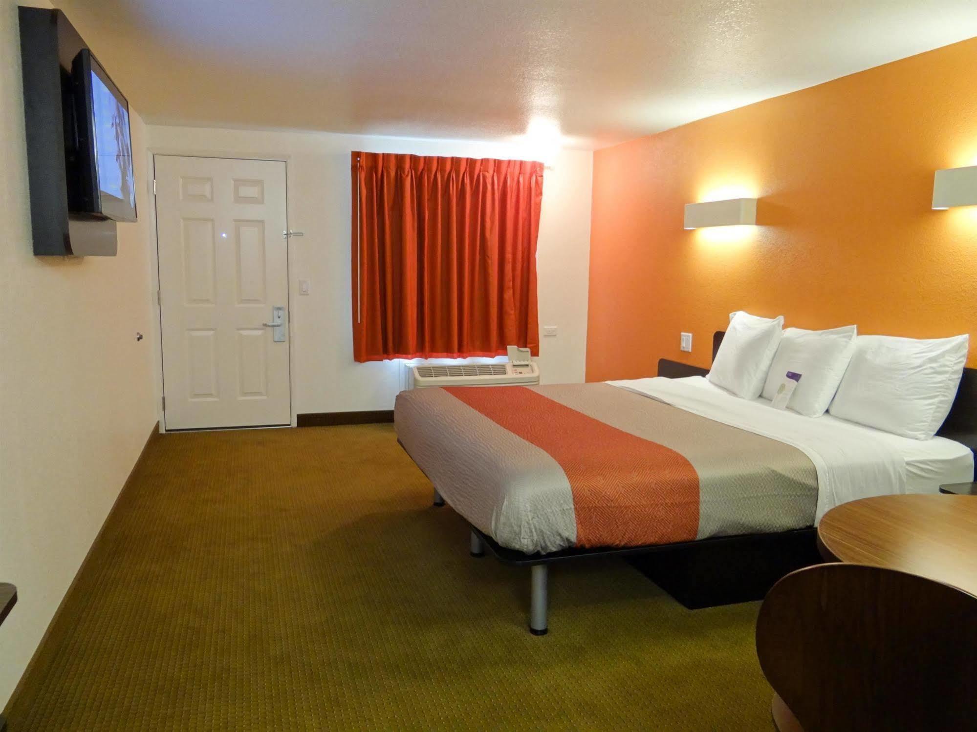Motel 6-Erie, Pa Kearsarge Екстер'єр фото