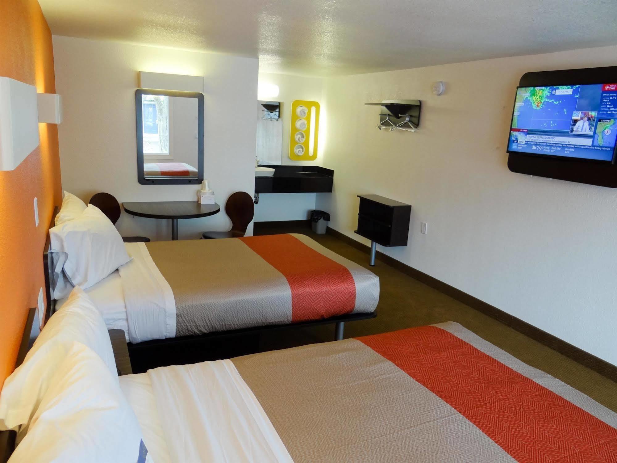 Motel 6-Erie, Pa Kearsarge Екстер'єр фото